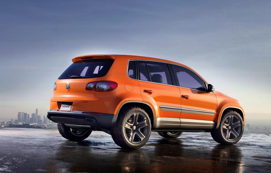  Volkswagen Tiguan Concept 2006 года  (фото 4 из 17)